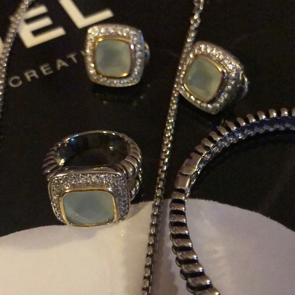 Beautiful set - Picture 3 of 5